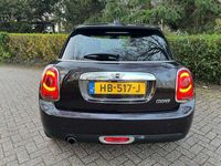 tweedehands Mini Cooper 1.5 Business 5-Deurs AUT - LED - Navi - NAP / NL