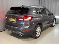 tweedehands BMW X1 sDrive20i Executive 192pk 17"/Navigatie/LED/PDC v+