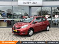 Occasion Toyota Yaris 69 PK (50 kW) 2014 Rood Hatchback