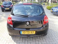 tweedehands Renault Clio 1.6-16V INITIALE