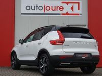 tweedehands Volvo XC40 1.5 T5 Twin Engine R-Design | Panoramadak | ACC | Trekhaak | Origineel NL |