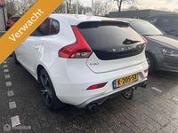 Occasion Volvo V40 R-Design 191 PK (140 kW) 2016 Wit Hatchback