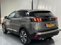 tweedehands Peugeot 3008 1.2 PureTech Premium*NAVI*CAMERA*ECC*CARPLAY*