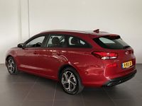 tweedehands Hyundai i30 Wagon 1.0 T-GDi MHEV Comfort Smart | Of Private lease actie 549,- p.m. |