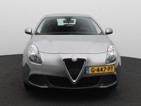 tweedehands Alfa Romeo Giulietta 1.4 Turbo Navigatie | Climate control | Cruise con