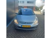 tweedehands Peugeot 307 2,0HDI XS/AIRCO/Cruise/elekramen/trekhaak