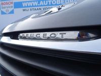 tweedehands Peugeot 2008 1.2 PURETECH BLUE LION AC/CRUISE/NAV/BLUETOOTH/PAR