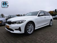 tweedehands BMW 330e 3-SERIE Touring(INCL.BTW) *ACC | VIRTUAL-COCKPIT | LED-LIGHTS | VOLLEDER | NAVI-PROF | DAB | ECC | PDC | TREKHAAK*