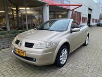 Occasion Renault Mégane Cabriolet 113 PK (83 kW) 2005 Beige (metallic) Cabriolet