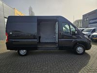 Occasion Opel Movano 120 PK (88 kW) 2023 Zwart Van