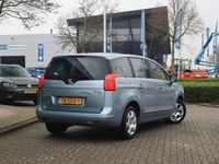tweedehands Peugeot 5008 1.6 e-HDi Blue Lease 5p. Automaat