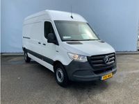 tweedehands Mercedes E-Sprinter eSprinterL2H2 55 kWh Elektriciteit Airco 3 Zits Opstapbalk nieuw en ongebruikt 106 km Milieuklasse ax