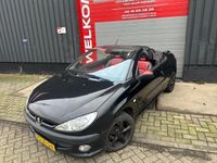 tweedehands Peugeot 206 CC 2.0-16V *INRUIL KOOPJE*