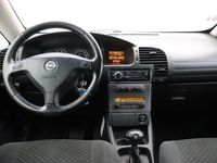 tweedehands Opel Zafira 2.2-16V Elegance 7 Persoons Automaat - Clima Trek