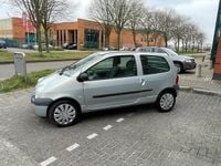 Occasion Renault Twingo Authentique 58 PK (42 kW) 2007 Grijs Hatchback