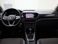 tweedehands VW T-Cross - 1.0 TSI Style · Navigatie · LED · Trekhaak