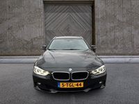 tweedehands BMW 320 320 Touring i Executive