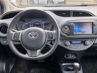 Occasion Toyota Yaris Hybrid Comfort 73 PK (53 kW) 2015 Wit Hatchback