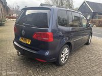 Occasion VW Touran Highline 105 PK (77 kW) 2012 Blauw (metallic) MPV
