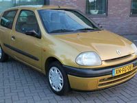 tweedehands Renault Clio II 1.4 RN