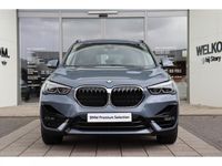 tweedehands BMW X1 sDrive20i Sport Line Automaat / Panoramadak / Trek