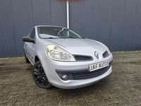 Occasion Renault Clio II 75 PK (55 kW) 2008 Grijs Hatchback
