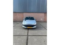 Occasion Peugeot 206 CC 136 PK (100 kW) 2002 Grijs Cabriolet