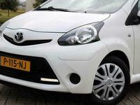 tweedehands Toyota Aygo 1.0 VVT-i Aspiration l Airco l Navigatie l LED