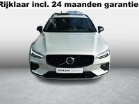 tweedehands Volvo V60 2.0 T6 Recharge AWD R-Design | Panoramadak | Harman/Kardon | Trekhaak |