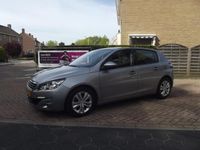 tweedehands Peugeot 308 1.2 e-THP Blue Lease Plaat van een auto!