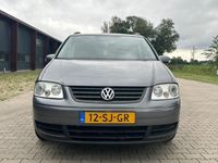 tweedehands VW Touran 1.6-16V FSI Business