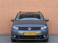 tweedehands VW Touran 1.2 TSI Highline BlueMotion | Centrale Deurvergren