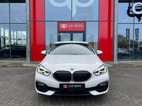 tweedehands BMW 118 118 i High Executive Sport-Line Automaat LED