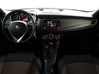 tweedehands Alfa Romeo Giulietta 1.4 T Distinctive Lusso AUTOMAAT! / Trekhaak/ 170P