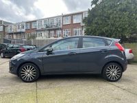 tweedehands Ford Fiesta 1.0 EcoBoost Titanium AUTOMAAT Cruise PDC LMV