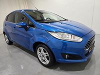 Occasion Ford Fiesta Titanium 80 PK (58 kW) 2015 Blauw Hatchback