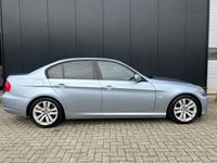 tweedehands BMW 318 3-SERIE i Leder/17'Lmv/Xenon/Stlverw/Zeer Mooi