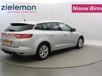 tweedehands Renault Mégane IV 1.3 TCe Estate Limited - Navi