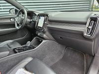 tweedehands Volvo XC40 T5 Recharge R-Design Plug In Hybrid 261pk Dealer O