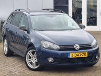 tweedehands VW Golf VI 1.2 TSI Comfortline BlueMotion CRUISE CONTROL|ECC/AIRCO|STOELVERWARMING|MULTY STUURWIEL|GETINT GLAS|PDC VOOR&ACHTER|TREKHAAK Maandag tot Vrijdag geopend van 09.00 uur tot 20.00 uur en Zaterdag van 09.00 tot 18.00 uur .