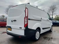 tweedehands Ford Transit Custom 270 2.2 TDCI L1H1/Airco/Navi/Dealer onderhouden