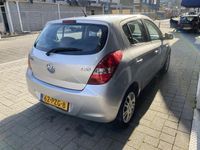 tweedehands Hyundai i20 1.4i Dynamic XL AIRCO/NIEUWE APK