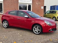 Occasion Alfa Romeo Giulietta Super 170 PK (125 kW) 2017 Rood Hatchback