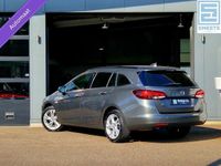 tweedehands Opel Astra Sports Tourer 1.4T Innovation Automaat | H.Leer |