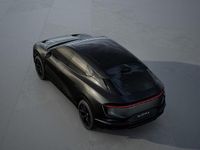 Nieuw Lotus Eletre 450 kW (612 PK) 2025 Zwart (metallic) SUV