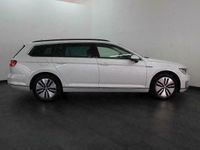 Occasion VW Passat Highline 158 PK (116 kW) 2016 Wit Stationwagen