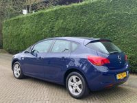 tweedehands Opel Astra 1.6 AUTOMAAT/RIJDT SUPER/LAGE KM/PDC/LM VELGEN!!!