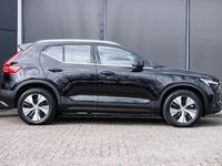 tweedehands Volvo XC40 T4 Automaat Recharge Plus Bright | Interieur voorverwarming | Lederen Interieur | Elektrisch bedienbare voorstoelen | Parkeercamera | Park Assist voor en achter | Alarmklasse 3