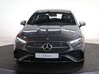 Occasion Mercedes A180 AMG line 136 PK (100 kW) 2025 Grijs Hatchback
