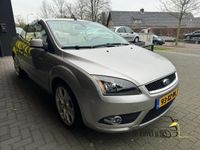 tweedehands Ford Focus Cabriolet Coupé- 2.0-16V Titanium / 118875 KM